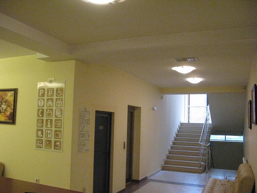 Hotel Tarnovo 大特尔诺沃 客房 照片