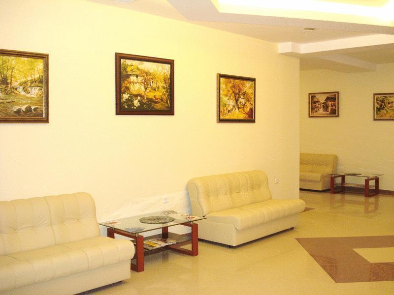 Hotel Tarnovo 大特尔诺沃 外观 照片
